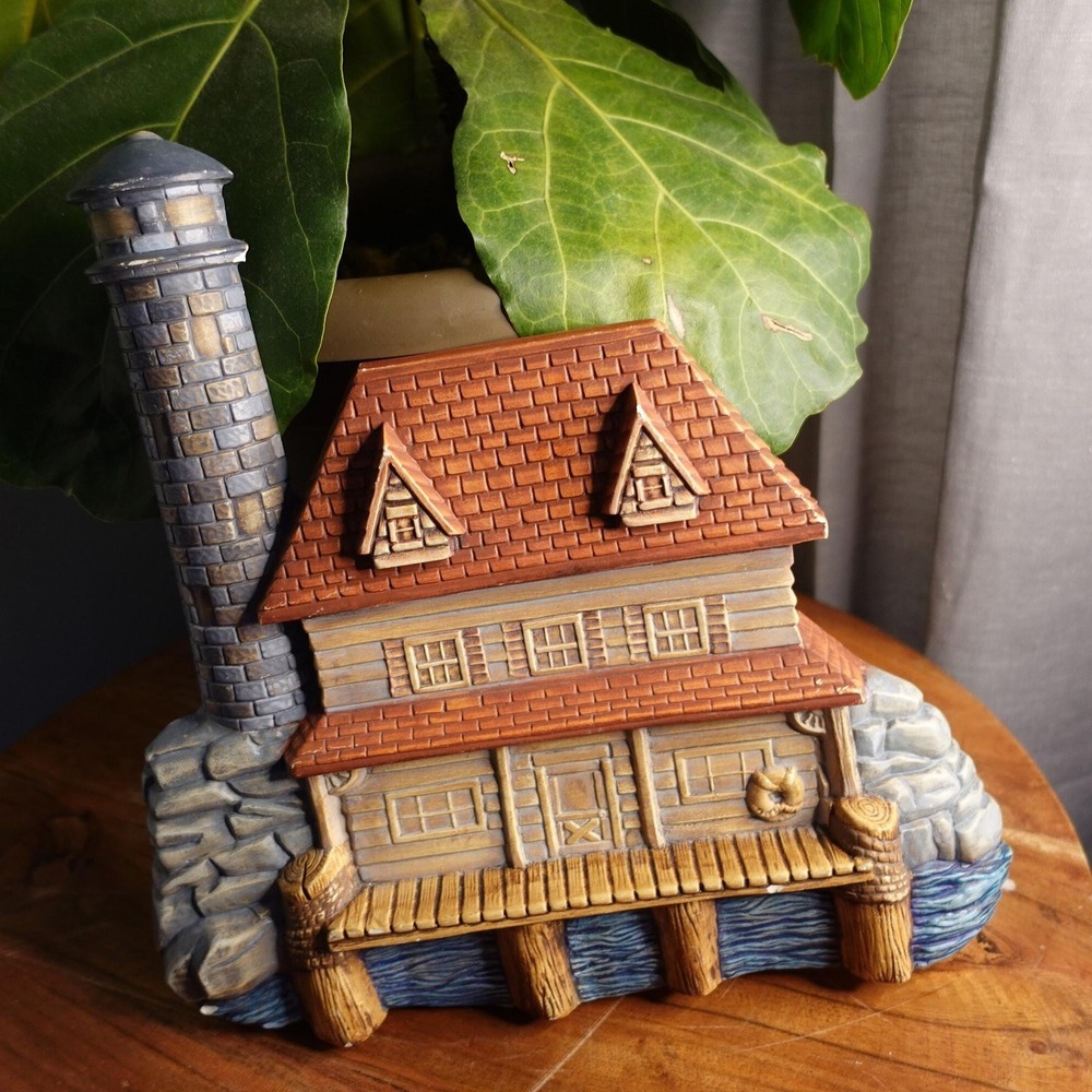 Vintage 80s wall‎ plaque hand-painted lighthouse and house scene art